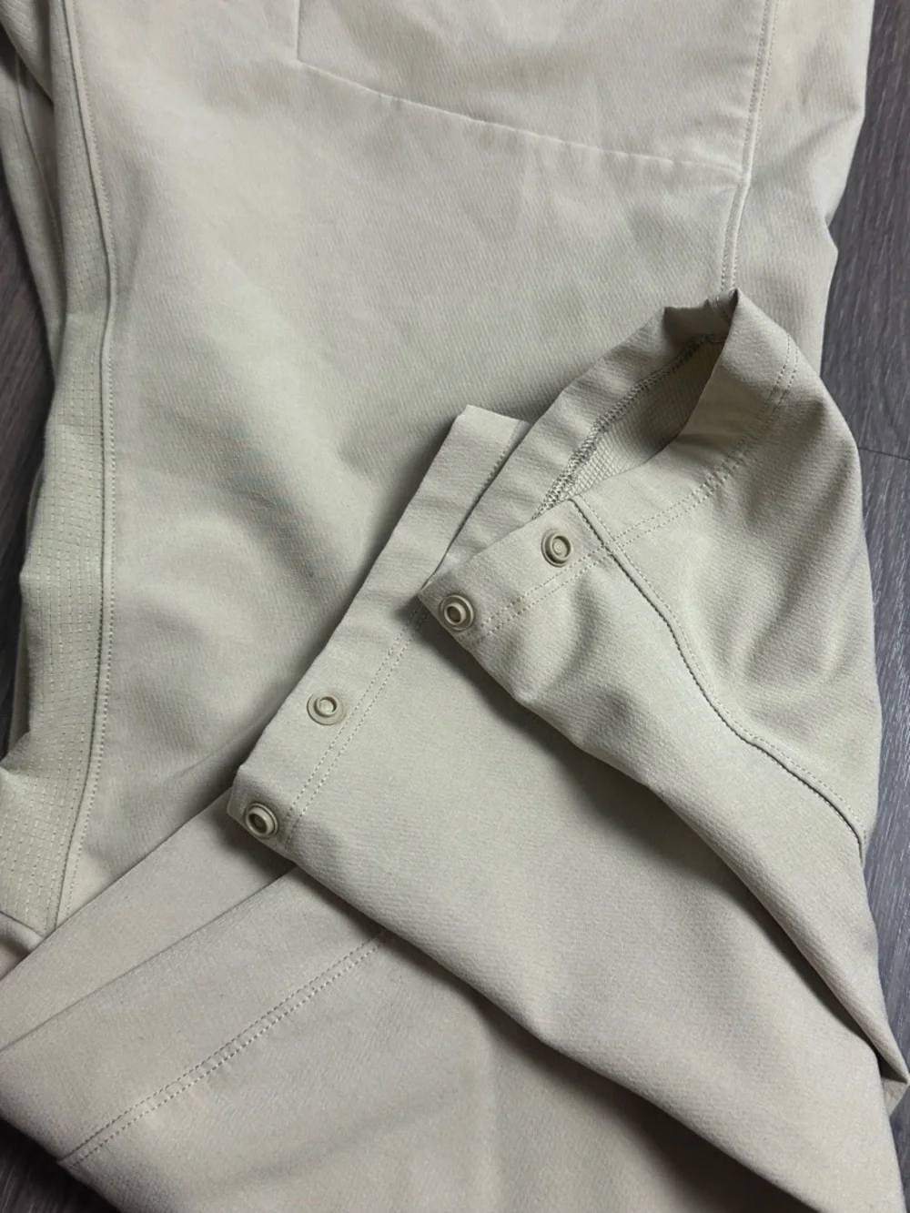 Lululemon Joggers - Picture 3 of 8